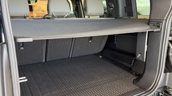 2023 (73) LAND ROVER DEFENDER 3.0 D250 SE 110 5dr Auto 5844210