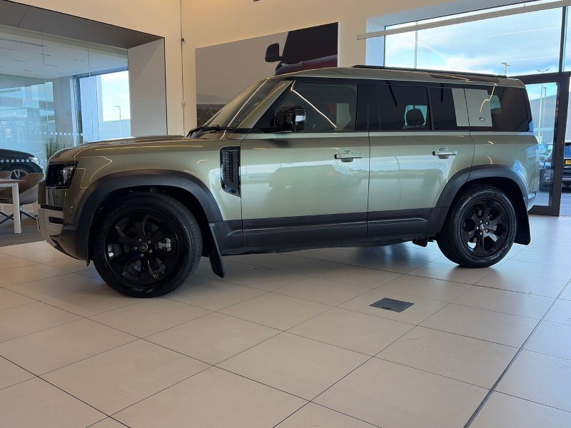 2023 (73) LAND ROVER DEFENDER 3.0 D250 SE 110 5dr Auto 5844224