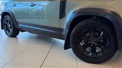 2023 (73) LAND ROVER DEFENDER 3.0 D250 SE 110 5dr Auto 5844214