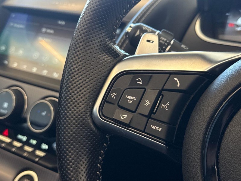 2023 (23) JAGUAR F-TYPE 5.0 P450 Supercharged V8 R-Dynamic Black 2dr Auto 5886925