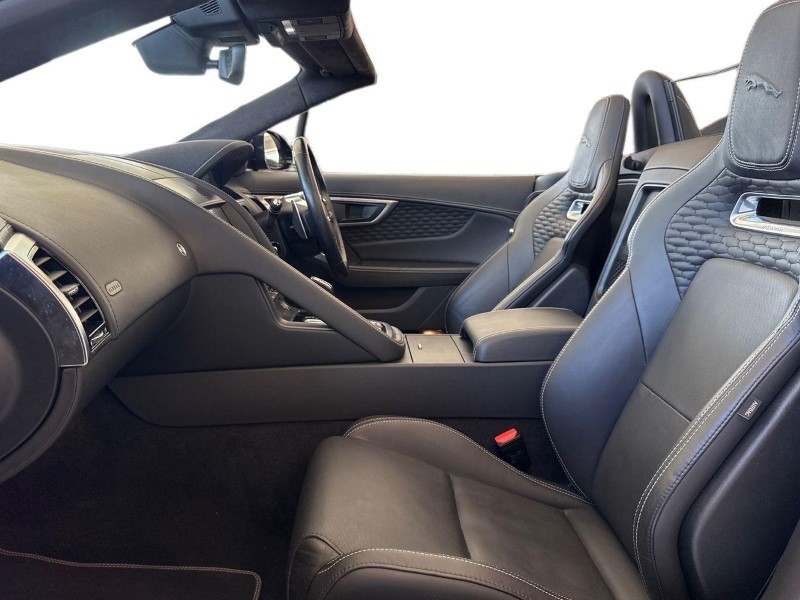 2023 (23) JAGUAR F-TYPE 5.0 P450 Supercharged V8 R-Dynamic Black 2dr Auto 5886901