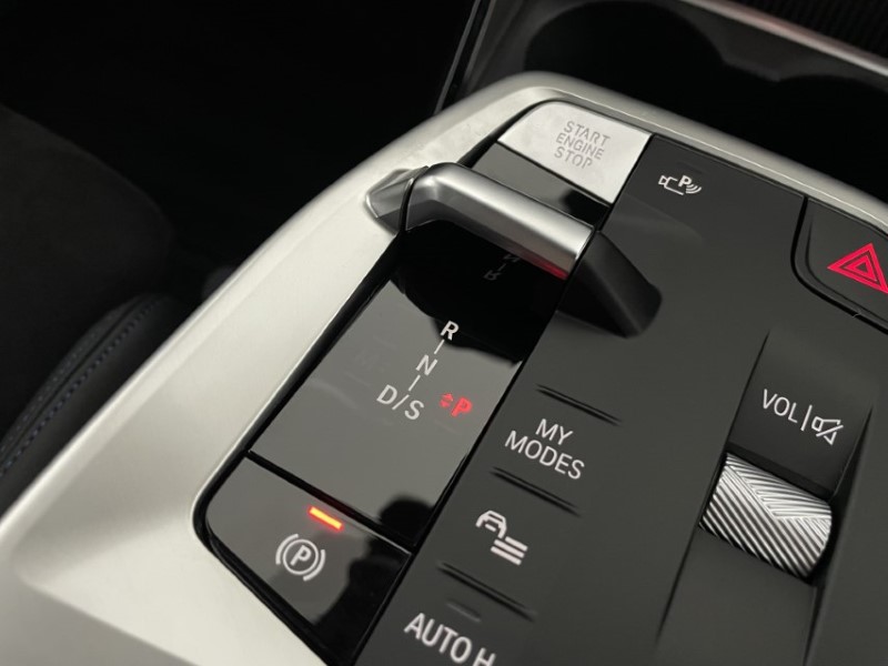  BMW 2 SERIES 220i MHT M Sport 5dr DCT 4383655