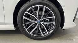 BMW 2 SERIES 220i MHT M Sport 5dr DCT 4383675