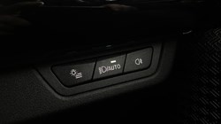 BMW 2 SERIES 220i MHT M Sport 5dr DCT 4383657