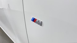 BMW 2 SERIES 220i MHT M Sport 5dr DCT 4383674