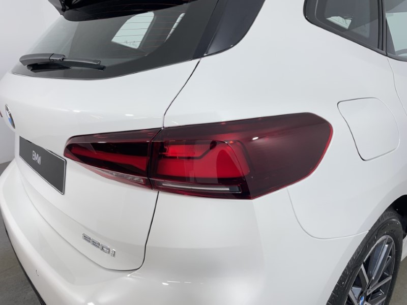  BMW 2 SERIES 220i MHT M Sport 5dr DCT 4383678