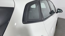 BMW 2 SERIES 220i MHT M Sport 5dr DCT 4383676