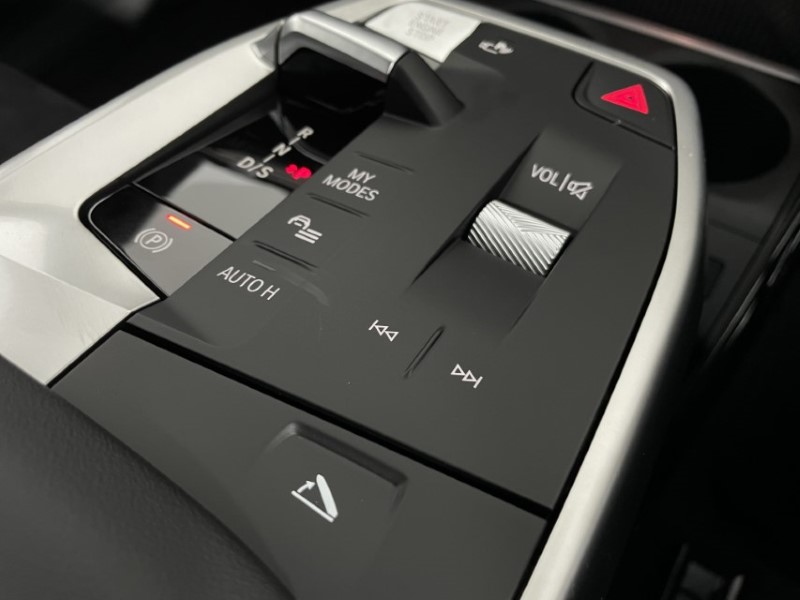  BMW 2 SERIES 220i MHT M Sport 5dr DCT 4383656