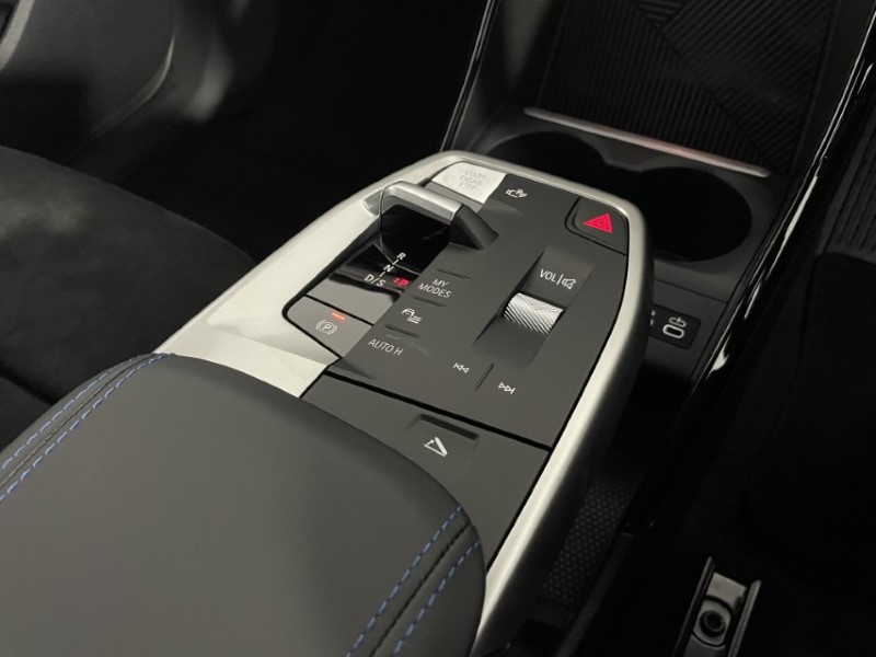  BMW 2 SERIES 220i MHT M Sport 5dr DCT 4383649