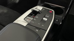 BMW 2 SERIES 220i MHT M Sport 5dr DCT 4383649