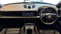 2024 (24) PORSCHE CAYENNE E-Hybrid 5dr Tiptronic S 5841438