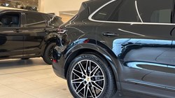 2024 (24) PORSCHE CAYENNE E-Hybrid 5dr Tiptronic S 5841482