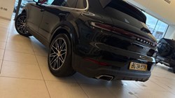 2024 (24) PORSCHE CAYENNE E-Hybrid 5dr Tiptronic S 5841483