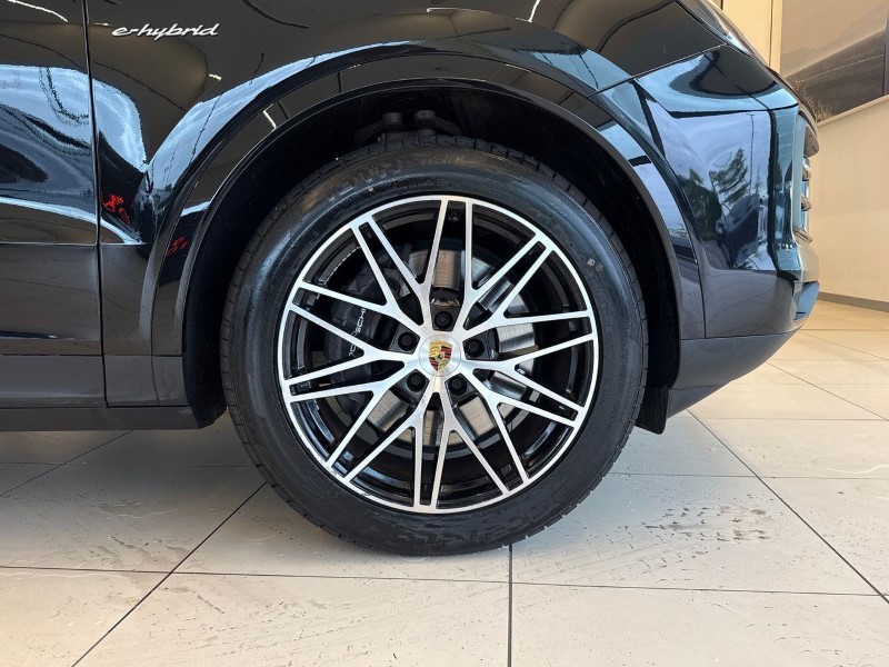 2024 (24) PORSCHE CAYENNE E-Hybrid 5dr Tiptronic S 5841437