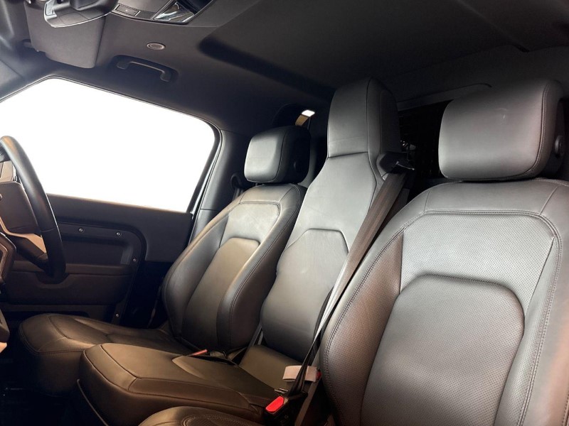 2024 (74) LAND ROVER COMMERCIAL DEFENDER 3.0 D250 Hard Top X-Dynamic HSE Auto [3 Seat] 5838428