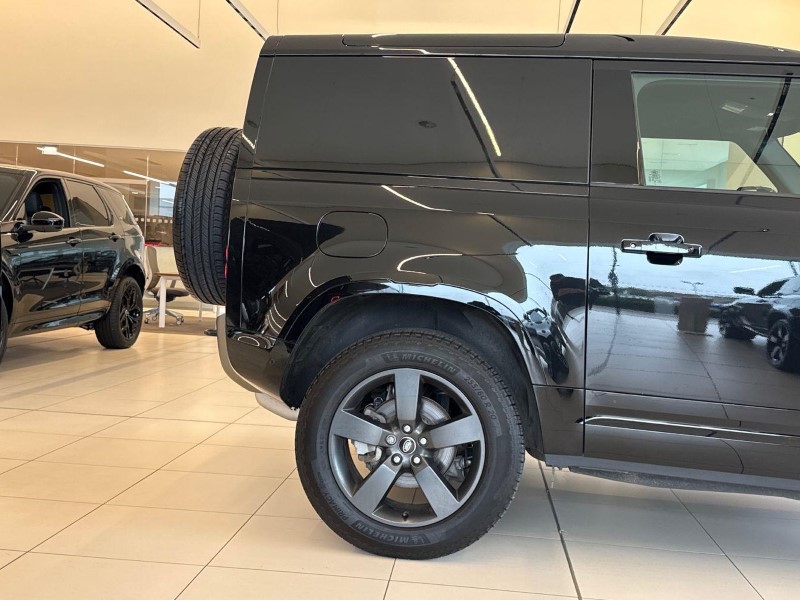 2024 (74) LAND ROVER COMMERCIAL DEFENDER 3.0 D250 Hard Top X-Dynamic HSE Auto [3 Seat] 5838474