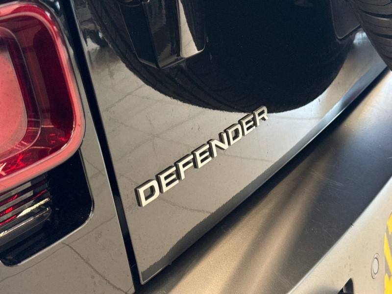 2024 (74) LAND ROVER COMMERCIAL DEFENDER 3.0 D250 Hard Top X-Dynamic HSE Auto [3 Seat] 5838466