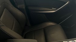 2023 (73) 2023 5863118