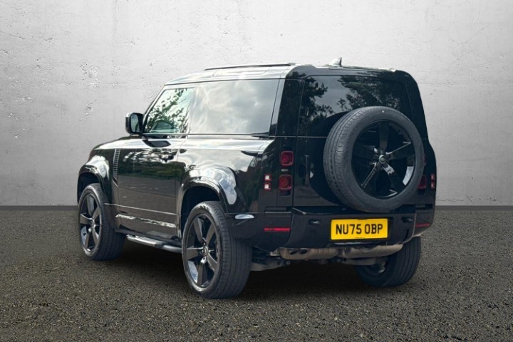 2025 (75) LAND ROVER DEFENDER 3.0 D250 X-Dynamic SE 90 3dr Auto 5624791