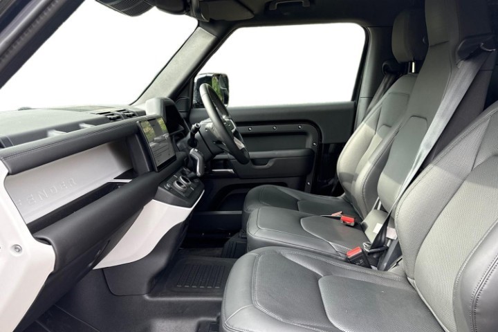 2025 (75) LAND ROVER DEFENDER 3.0 D250 X-Dynamic SE 90 3dr Auto 5624792