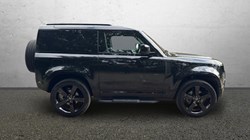 2025 (75) LAND ROVER DEFENDER 3.0 D250 X-Dynamic SE 90 3dr Auto 5624794