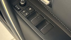2023 (23) TOYOTA COROLLA 1.8 Hybrid Design 5dr CVT 5845440