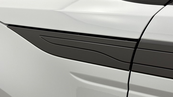 2025 (25) LAND ROVER RANGE ROVER EVOQUE 1.5 P270e Autobiography 5dr Auto [Revised] 5854375