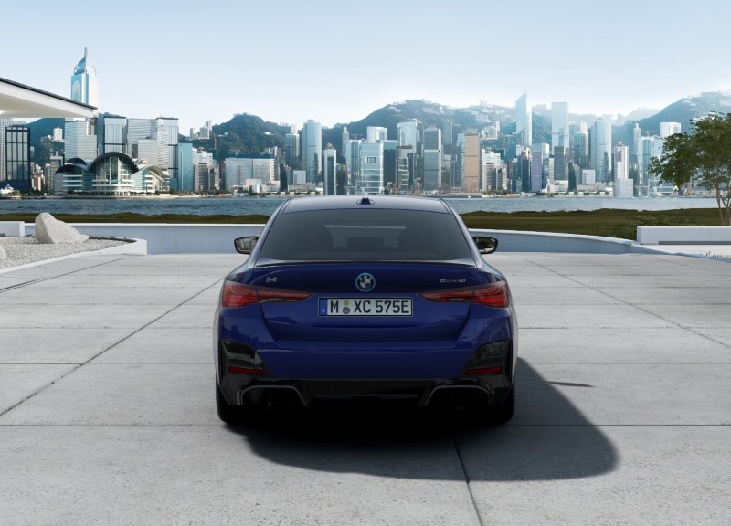 2025 (75) BMW I4 250kW eDrive40 M Sport 83.9kWh 5dr Auto [Pro Pack] 4047888