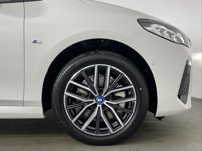  BMW 2 SERIES 230e xDrive M Sport 5dr DCT 4185741