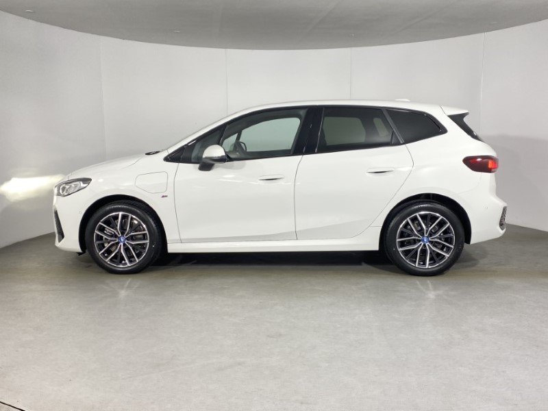  BMW 2 SERIES 230e xDrive M Sport 5dr DCT 4185753