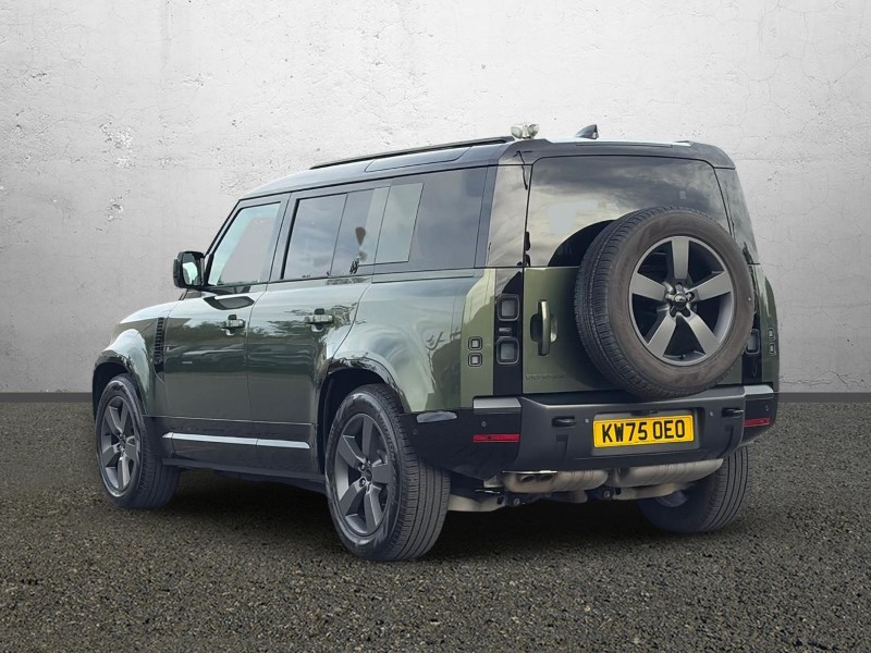 2026 (75) LAND ROVER DEFENDER 3.0 D350 X-Dynamic HSE 110 5dr Auto [7 Seat]