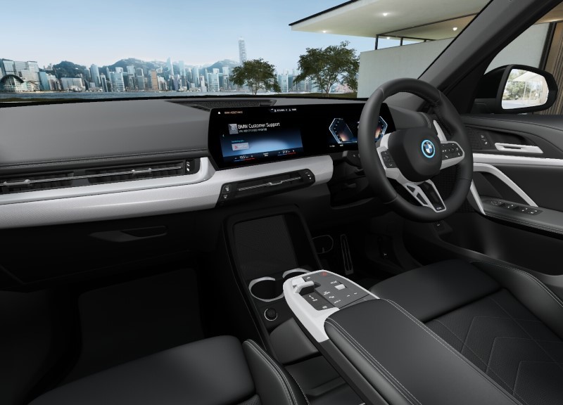  BMW iX1 230kW xDrive30 M Sport 65kWh 5dr Auto 4052681