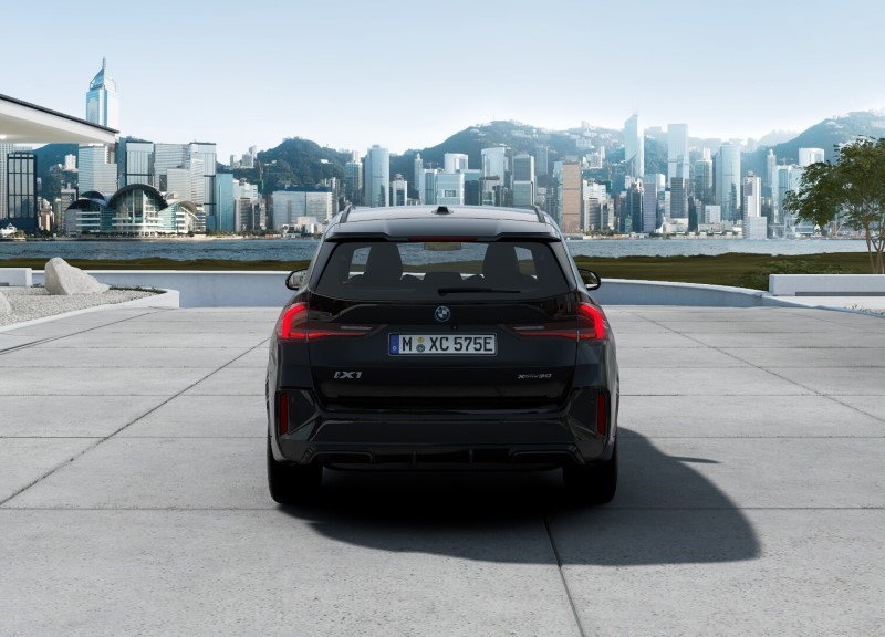  BMW iX1 230kW xDrive30 M Sport 65kWh 5dr Auto 4053042