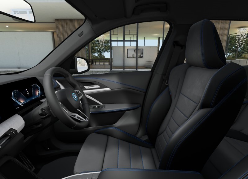  BMW iX1 230kW xDrive30 M Sport 65kWh 5dr Auto 4053038