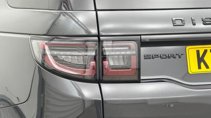 2025 (25) LAND ROVER DISCOVERY SPORT 2.0 D200 Dynamic HSE 5dr Auto [7 Seat] 5854505