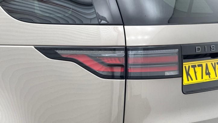 2025 (74) LAND ROVER DISCOVERY 3.0 D350 Dynamic HSE 5dr Auto 5854288