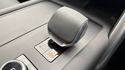 2025 (25) LAND ROVER DISCOVERY 3.0 D350 Dynamic HSE 5dr Auto 5854478