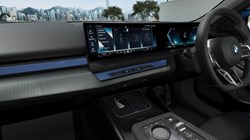 BMW 5 SERIES 530e M Sport Pro 4dr Auto 4134852