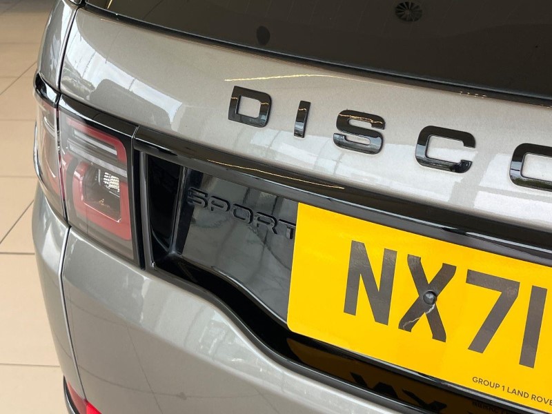 2021 (71) LAND ROVER DISCOVERY SPORT 2.0 D200 R-Dynamic SE 5dr Auto [5 Seat] 5861250