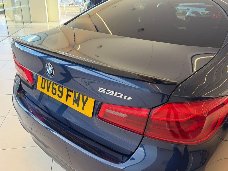 2019 (69) BMW 5 SERIES 530e M Sport 4dr Auto 5935755