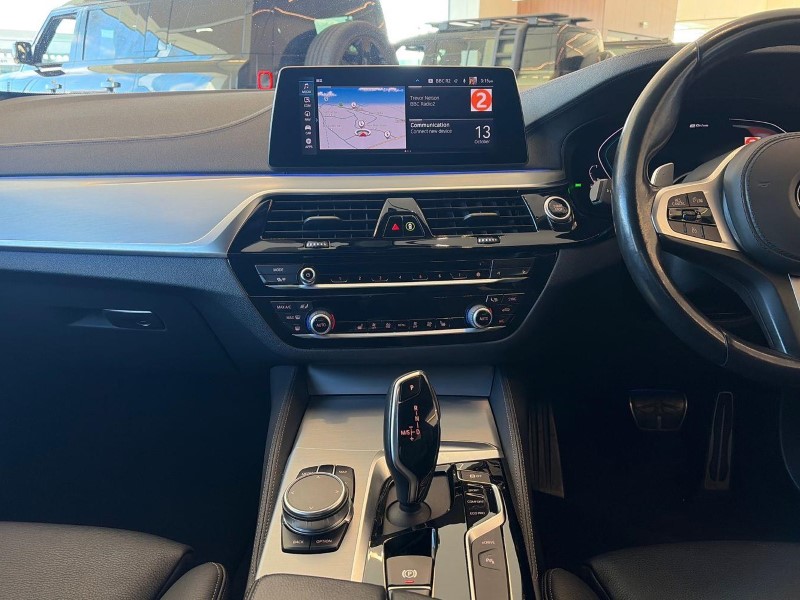 2019 (69) BMW 5 SERIES 530e M Sport 4dr Auto 5935714