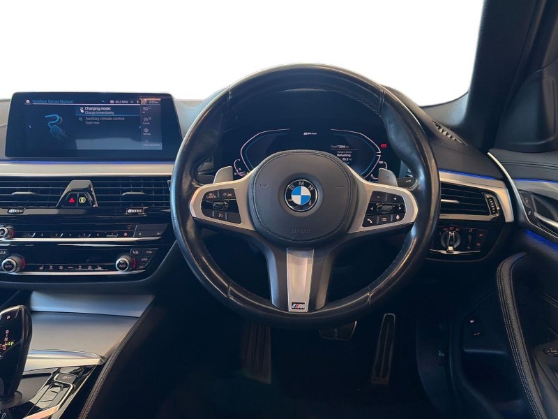 2019 (69) BMW 5 SERIES 530e M Sport 4dr Auto 5935715