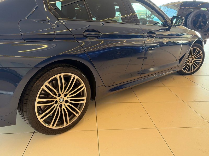2019 (69) BMW 5 SERIES 530e M Sport 4dr Auto 5935744