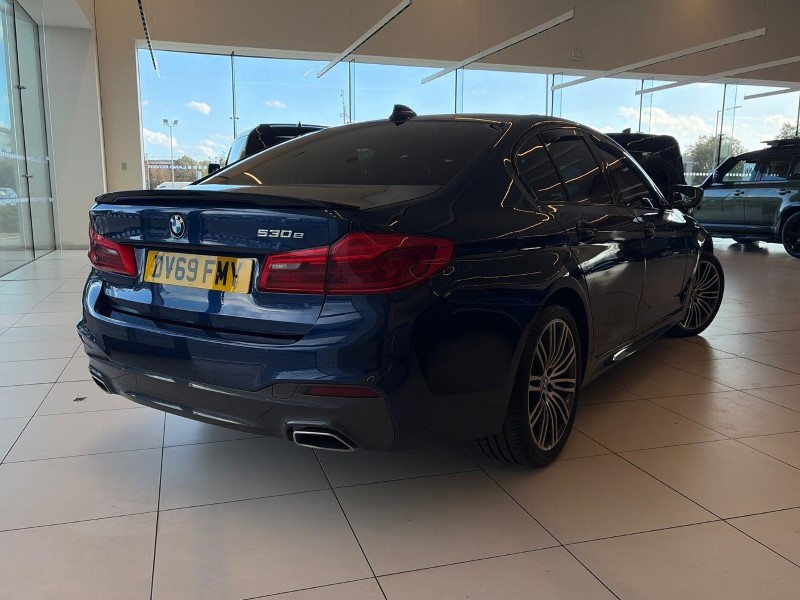 2019 (69) BMW 5 SERIES 530e M Sport 4dr Auto 5935748