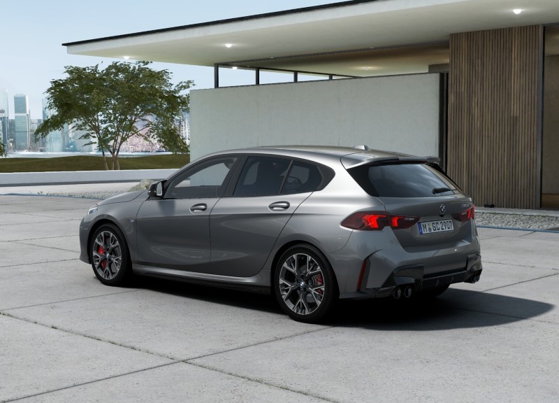  BMW 1 SERIES M135 xDrive 5dr Step Auto [Pro Pack] 4134388