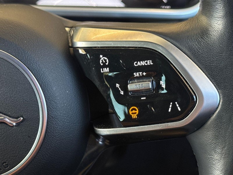 2023 (23) JAGUAR I-PACE 294kW EV400 HSE Black 90kWh 5dr Auto 11kW Charger 5880039