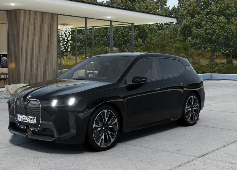 BMW iX
