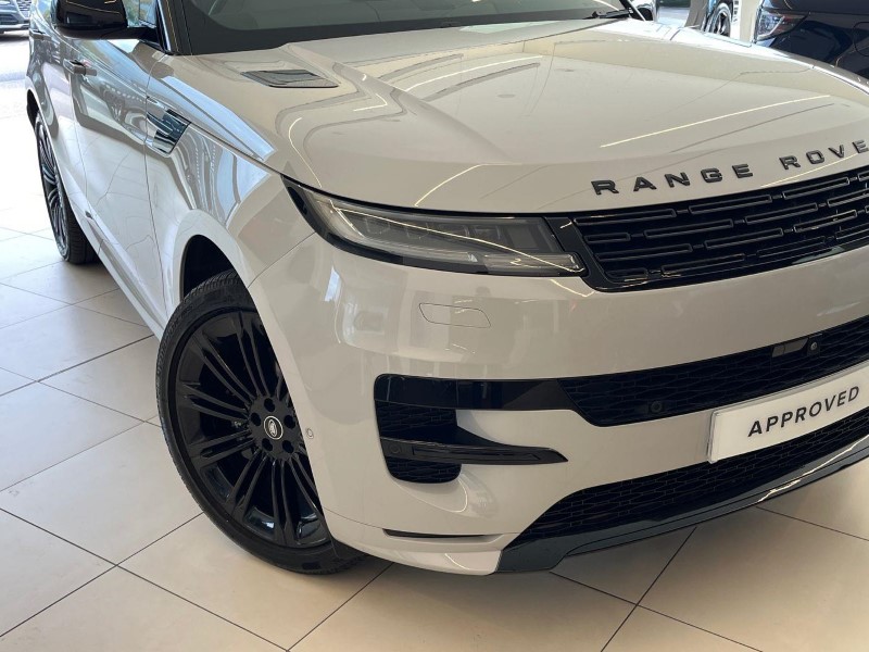 2025 (75) LAND ROVER RANGE ROVER SPORT 3.0 P460e Dynamic SE 5dr Auto 5878236