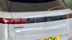 2025 (75) LAND ROVER RANGE ROVER SPORT 3.0 P460e Dynamic SE 5dr Auto 5878239