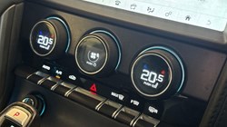 2019 (19) JAGUAR F-TYPE 3.0 Supercharged V6 R-Dynamic 2dr Auto 5875088